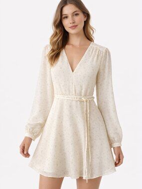 Glamorous Cream Floral Tie‑Waist Mini Dress  Lightweight Cottagecore Size 4, NWT